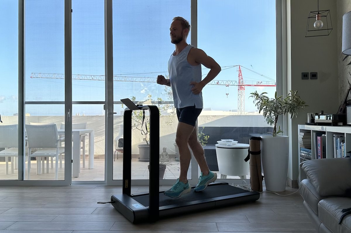 Recension av Kingsmith WalkingPad X21 – Kolla in funktionerna på den bästa modellen av hopfällbara löpband på marknaden