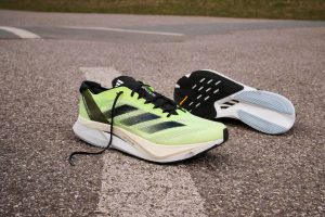 nya adidas ADIZERO BOSTON 12 löparskor 2023