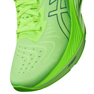 nya egenskaper på Asics novablast 4 löparskor