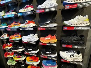 best running shoe brands 2024