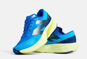 nya New Balance FuelCell Rebel V4