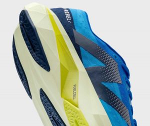 nya New Balance FuelCell Rebel v4 egenskaper