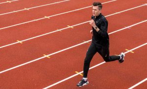 jakob ingebrigtsen väljer coros pace 3 som löparklocka
