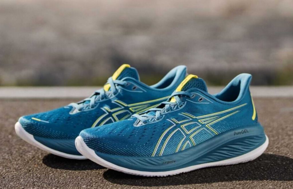 the New ASICS GEL-CUMULUS 26 Running Shoes