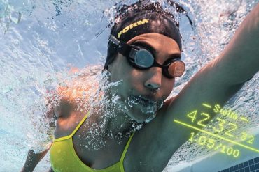 FORM Smart Swim 2 Goggles