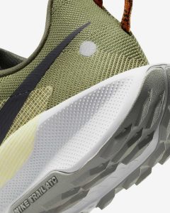 nyheter på Nike Pegasus Trail 5
