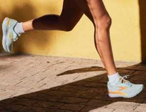 the new Brooks Ghost 16 running shoe