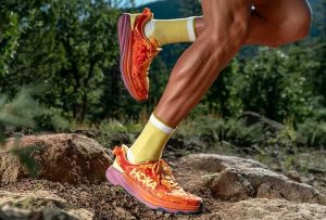 Nya Hoka Speedgoat 6 trailskor