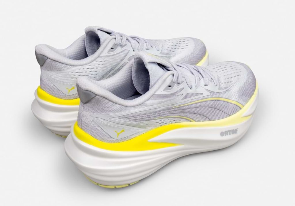 Puma MagMax Nitro 2 snett bakifrån