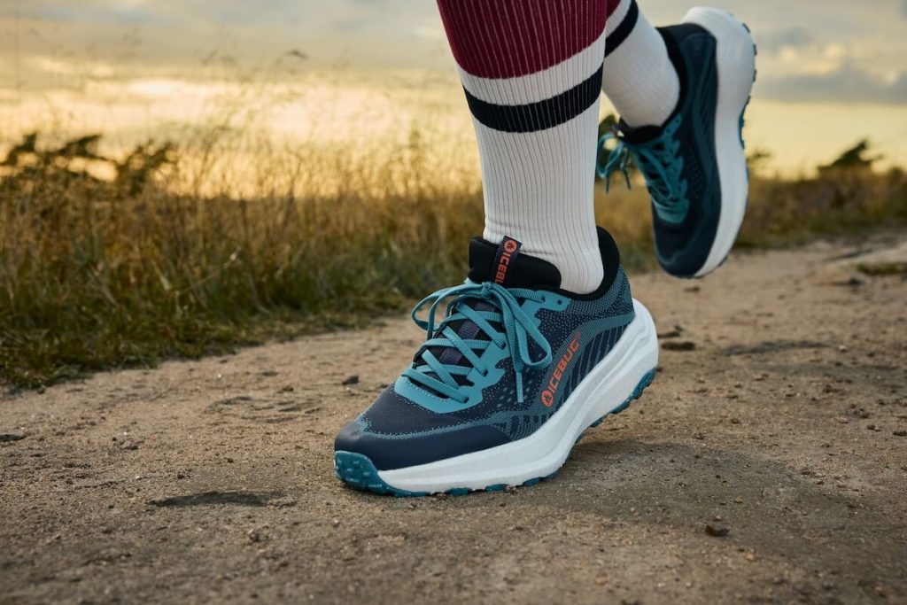 Icebug Myr RB9X löparskor i terrängmiljö