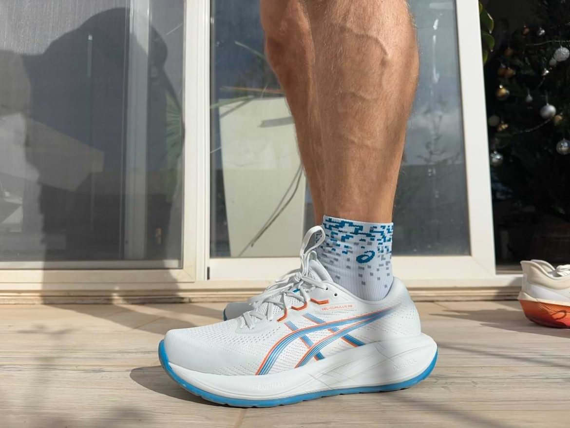 ASICS Gel-Cumulus 28