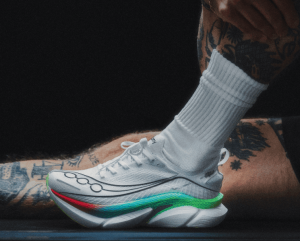 Saucony Endorphin Elite 3 recension