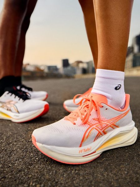ASICS SONICBLAST 2 lanseras – lättare super trainer med mer respons och energi