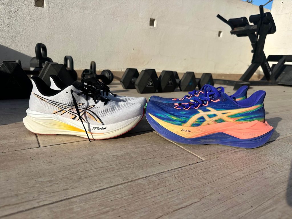 ASICS SONICBLAST 2 vs ASICS SUPERBLAST 3
