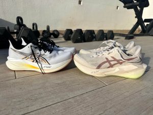 ASICS SONICBLAST 2 vs ASICS NOVABLAST 6