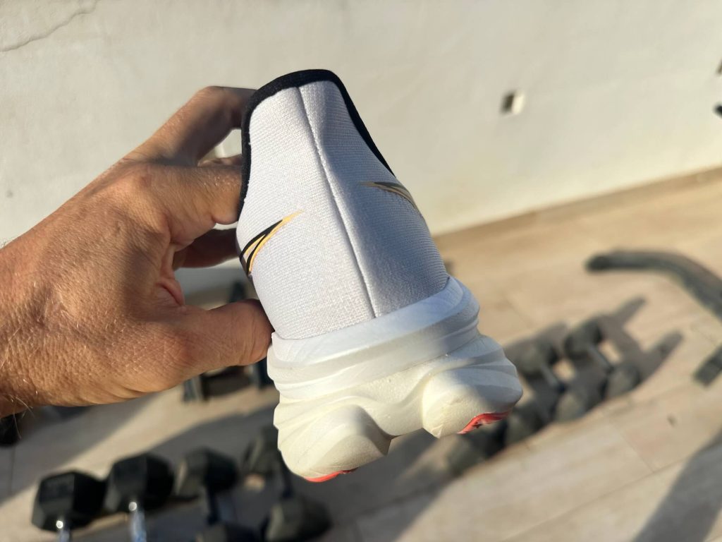 ASICS SONICBLAST 2 bakifrån