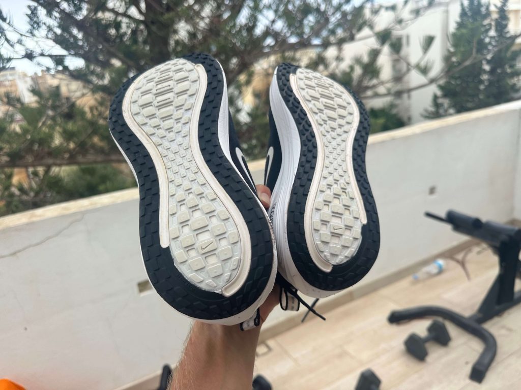 Nike Vomero Plus yttersula
