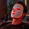 LED-mask för män: därför har jag flyttat rödljuset från kroppen till ansiktet