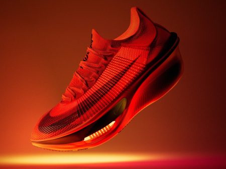 Nike lanserar Alphafly 4 – lättare supersko med högre energiåtergivning