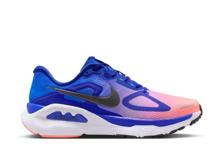 Nike Structure Plus