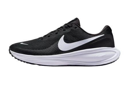 Nike Revolution 8
